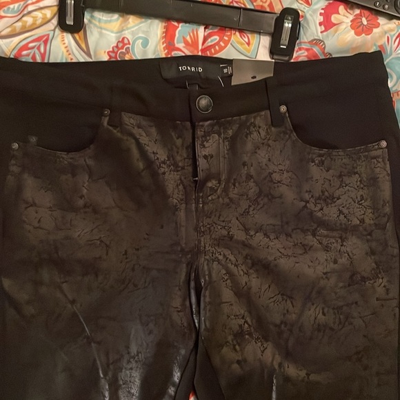 Torrid NWT stretch pants​ - Picture 5 of 6